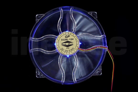 Yate Loon 220mm D22BL-12H, 750rpm LED, Blå