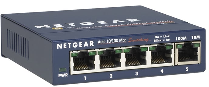 Netgear FS105 10/100 5p