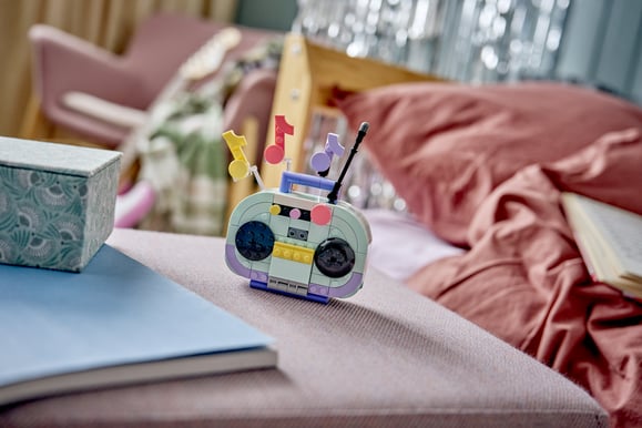 LEGO Creator Flygel med musikdekorationer och katt 31392