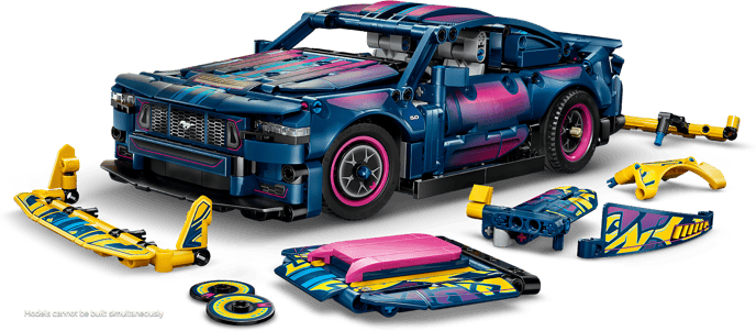 LEGO Technic Specialdesignad Ford Mustang GT 42236
