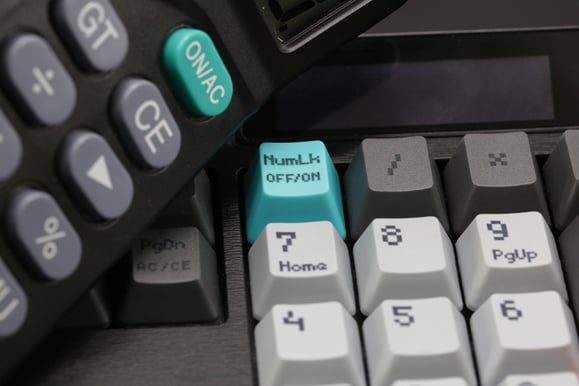 Varmilo VA104M Calc MX Silent Red