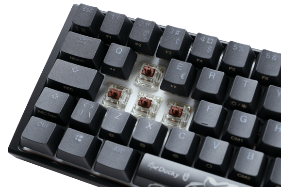 Ducky - One 3 Classic Black/White 65% Cherry Brown