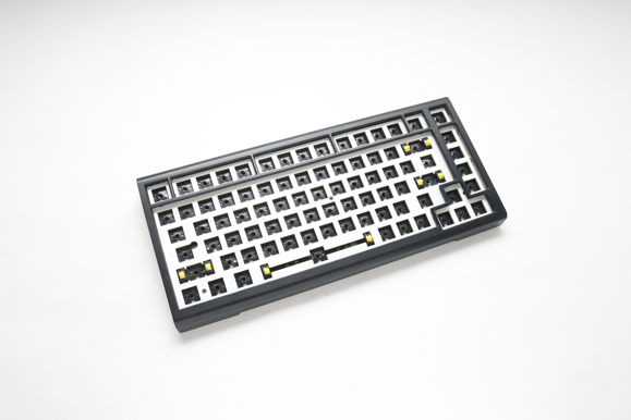 Ducky Tinker75 - Barebone ISO Svart