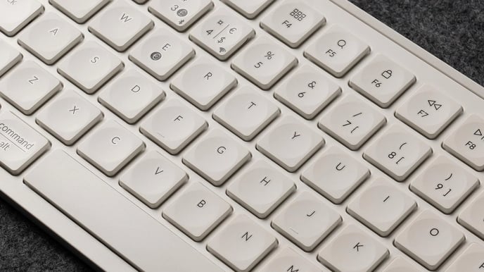 Keychron B6 Pro Ultra-Slim Trådlöst Tangentbord Vit