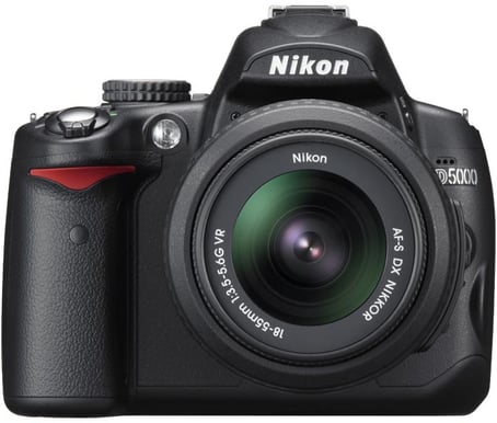 Nikon D5000 18-55VR + 55-200VR Kit