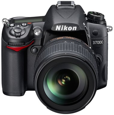 Nikon D7000 Kit AF-S DX 18-105 VR