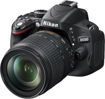 Nikon D5100 Kit 18-105VR