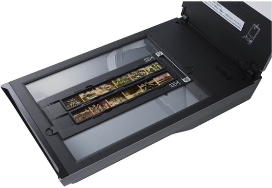 Canon CanoScan 9000F