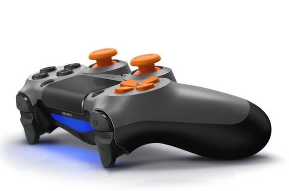 Sony PS4 Playstation 4 1TB Special Edition + Call Of Duty Black Ops III