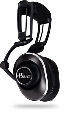 Blue Microphones Pro Gamer Bundle (Yeti Blackout+Lola)