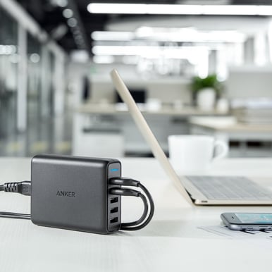 Anker PowerPort 63W Quick Charge 3.0 Svart