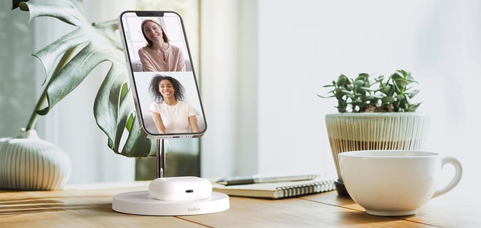 Belkin Magsafe Pro 15W Trådlös 2-i-1 laddare vit