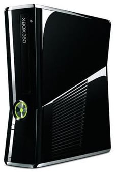 XBOX 360 Slim 4GB