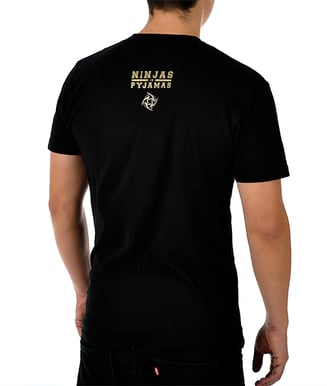 Ninjas in Pyjamas T-shirt Circles Large