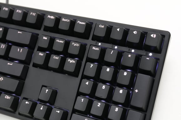 Ducky One MX Red Vit Led Svart chassi