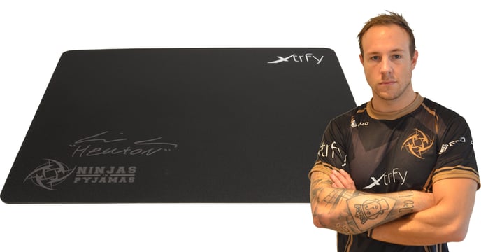 Xtrfy Hard Large Heaton