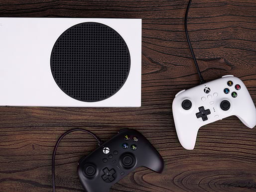 8bitdo Ultimate Pad Svart - Xbox & PC Hall effect