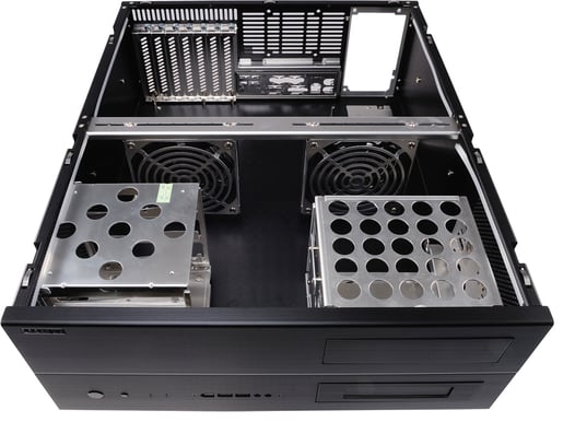 Lian Li PC-C32B Svart