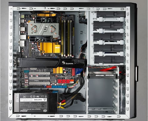 Cooler Master Gladiator 600 Svart