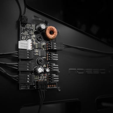 NZXT Noctis 450 Svart/Röd