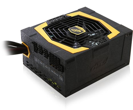 FSP Aurum Pro 1200W, 80+ Gold, Modulär