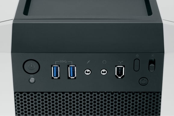 Corsair Carbide 500R Vit