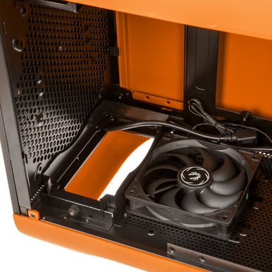 BitFenix Prodigy M, Orange