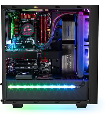 NZXT HUE+