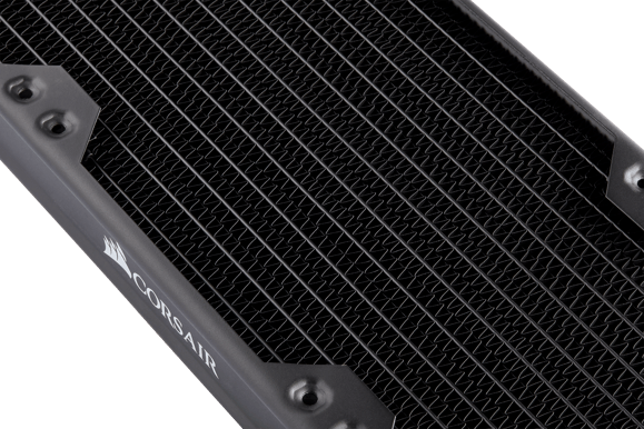 Corsair Hydro X Series Radiator XR5 140mm Svart