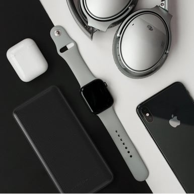 Hyper Powerbank USB-C/Lightning 10000 mAh 18 W Svart