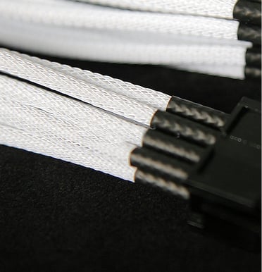 NZXT 8-Pin Moderkortsförlängningskabel 250mm, Vit - sleevad