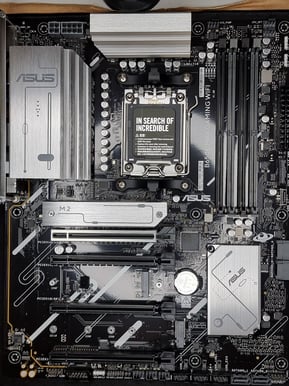 ASUS B650E Max Gaming WIFIi