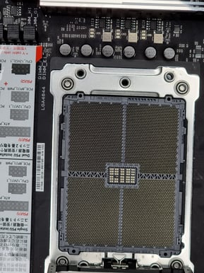 ASUS Pro WS WRX90E-Sage SE