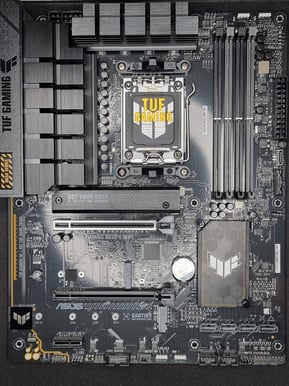 ASUS TUF Gaming B650-E WIFI