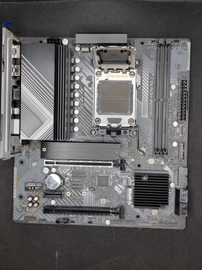 ASRock B650M-HDV/M.2