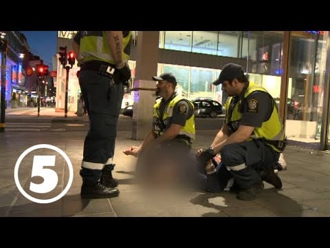 Tunnelbanan | "Filma det här, Macke"